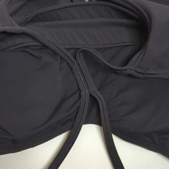 Athleta Vinyasa Support Top Black size Medium - Picture 5 of 7